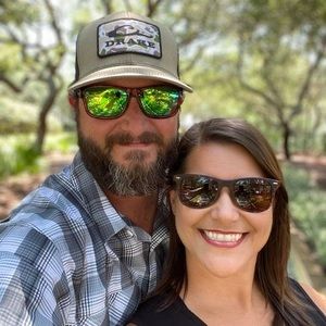 Meet your Posher, Holli